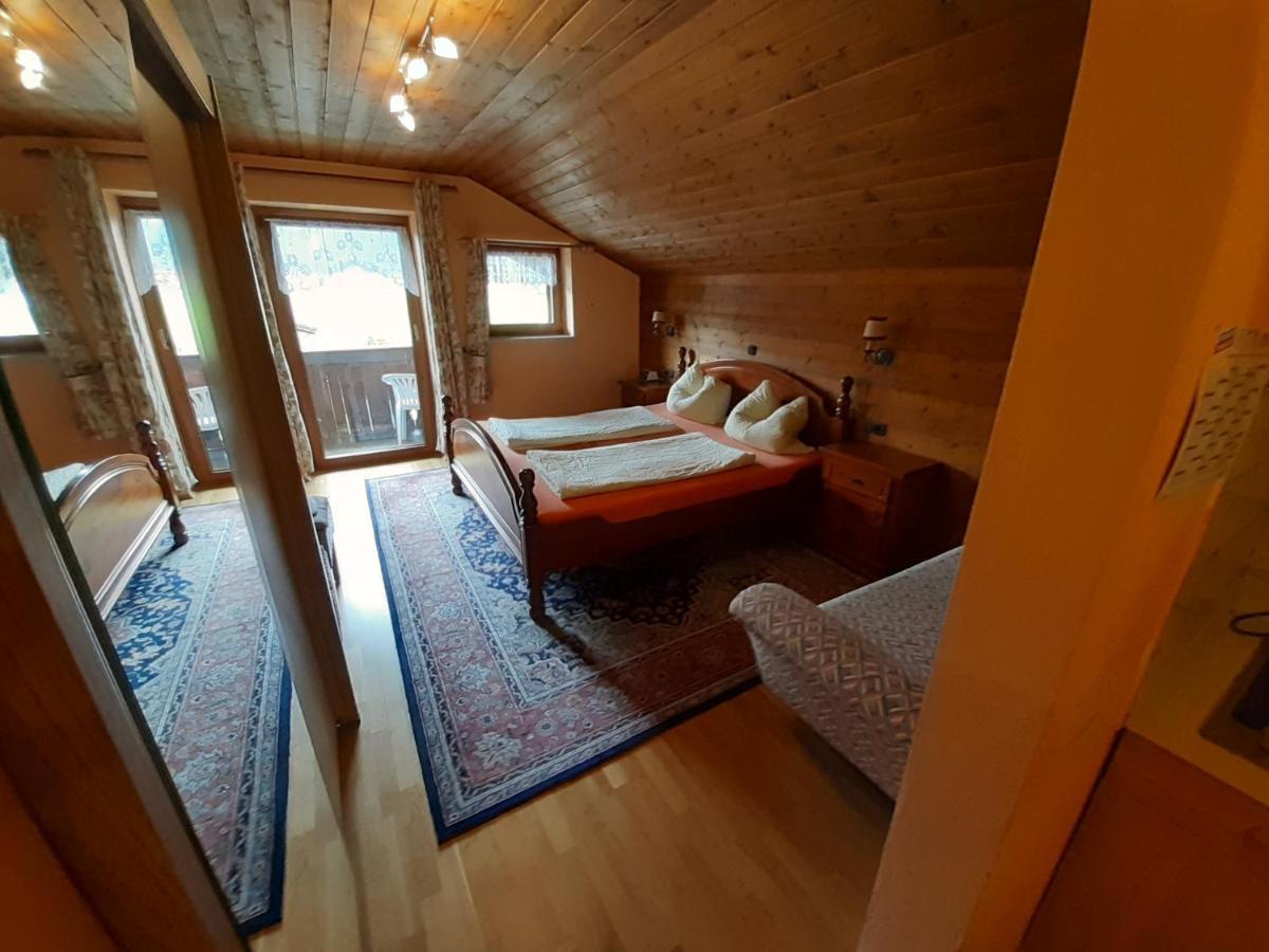 Hotel Gaestehaus Taubensee Oberwössen Esterno foto